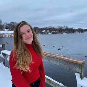 Meet your Posher, Lucy